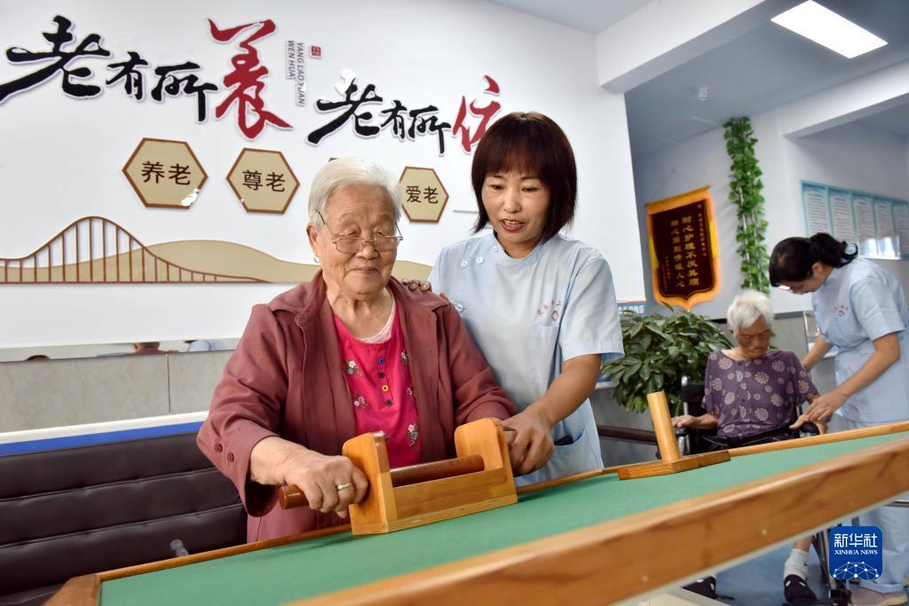 fg棋牌游戏